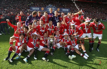 他是一位兼 他是一位兼